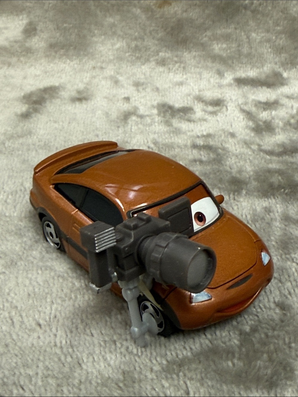 🏎️ Mattel Disney Pixar Cars Diecast Cora Copper Reporter Camera 1:55